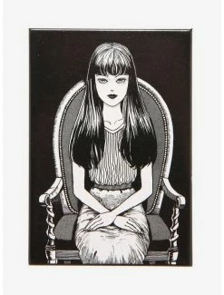 New 🤩 Junji Ito Tomie Magnet 😉